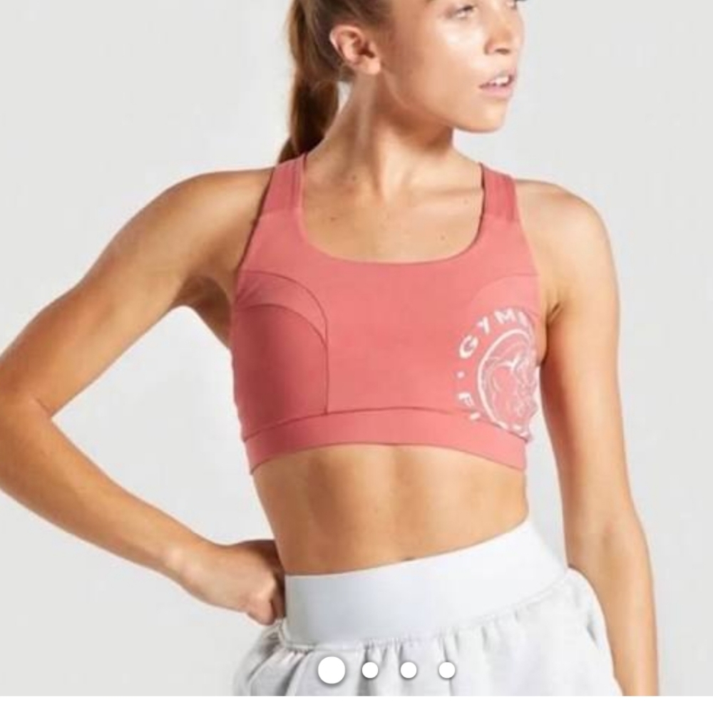 Gymshark Legacy Sports Bra Peach Size Small